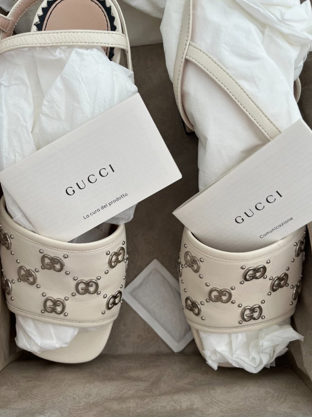 Gucci Mystic White Leather Platform Sandals GG Studded Block Heel Size 39 Box & - Picture 8 of 9